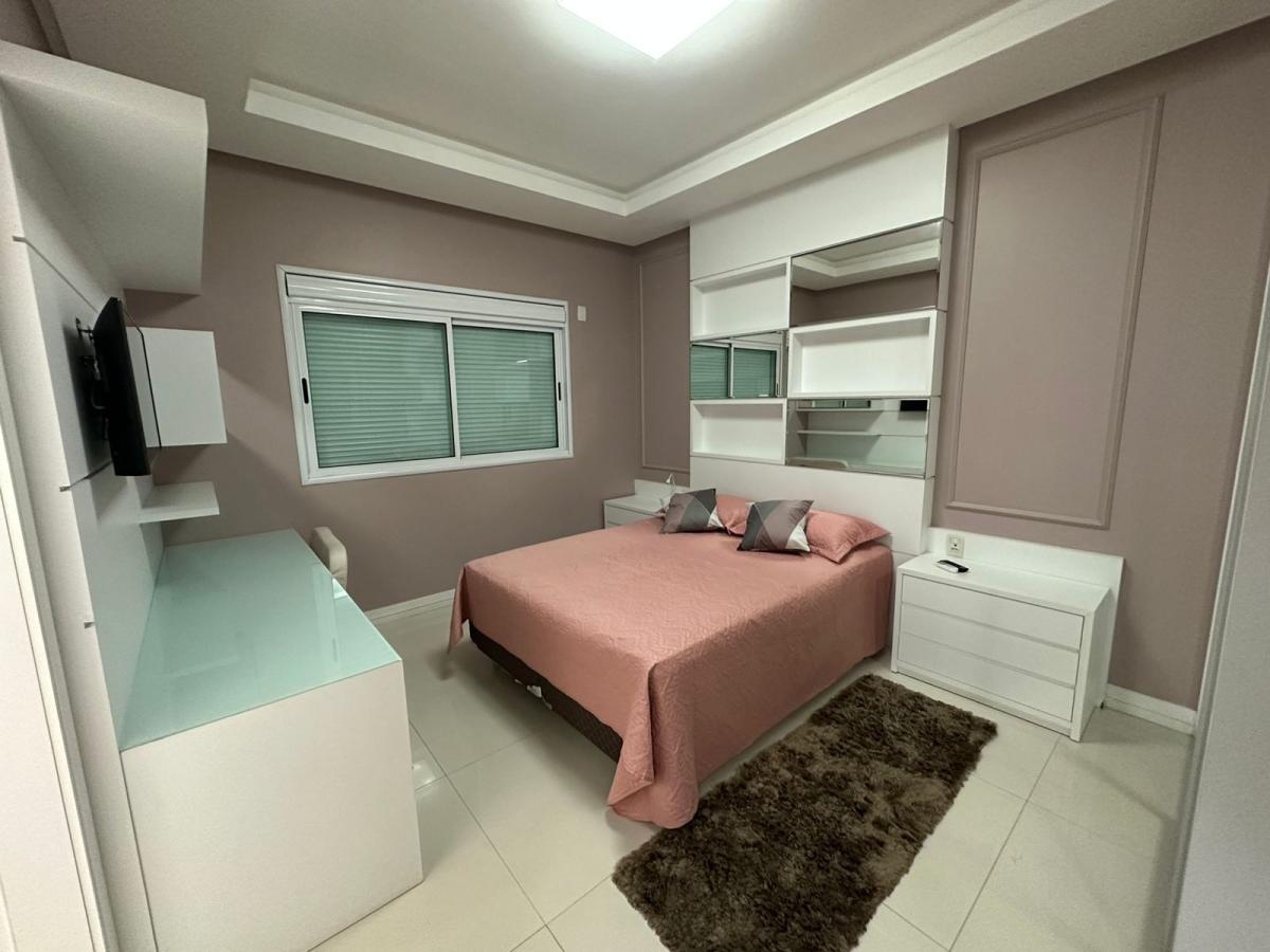 Apartamento à venda com 4 quartos, 300m² - Foto 11