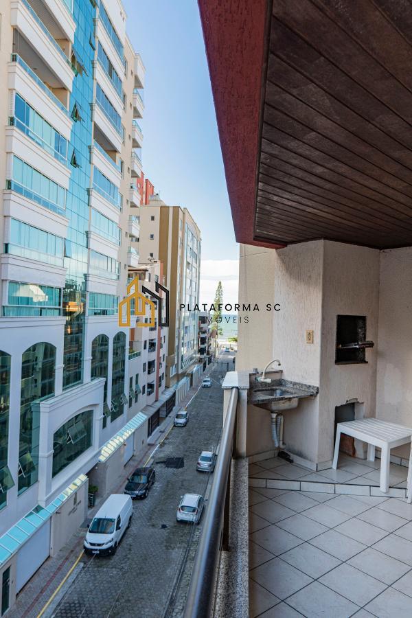 Apartamento à venda com 3 quartos, 157m² - Foto 1