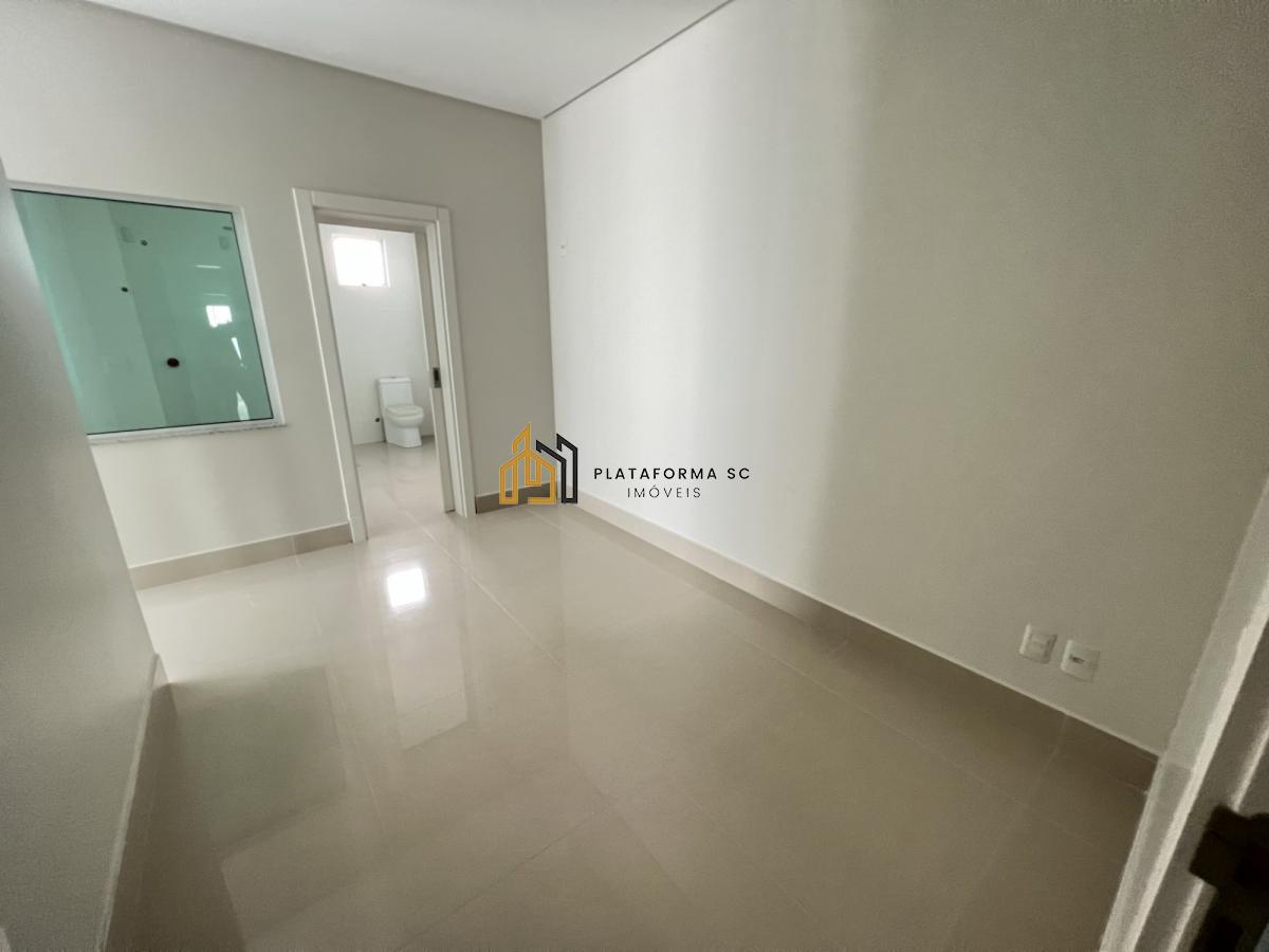 Apartamento à venda com 4 quartos, 240m² - Foto 34