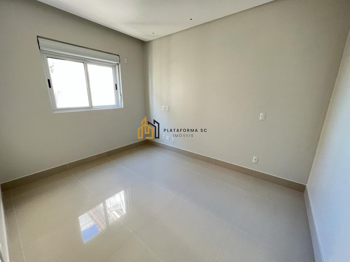 Apartamento à venda com 4 quartos, 240m² - Foto 37