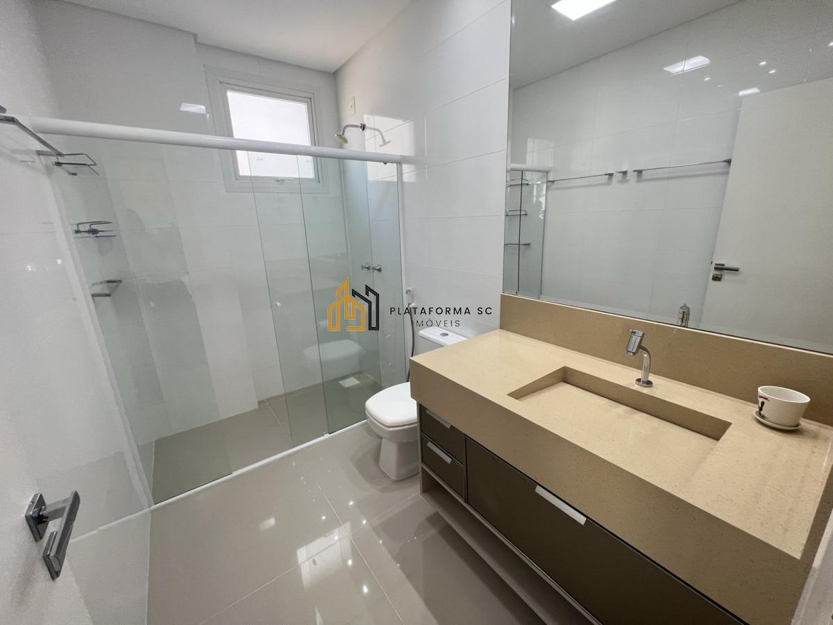 Apartamento à venda com 4 quartos, 187m² - Foto 3