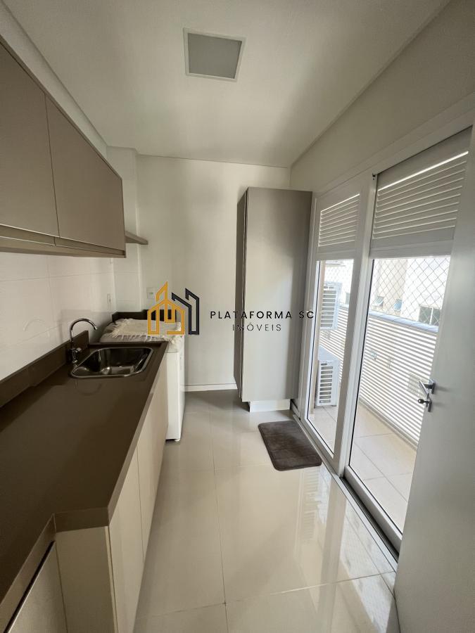 Apartamento à venda com 4 quartos, 187m² - Foto 15