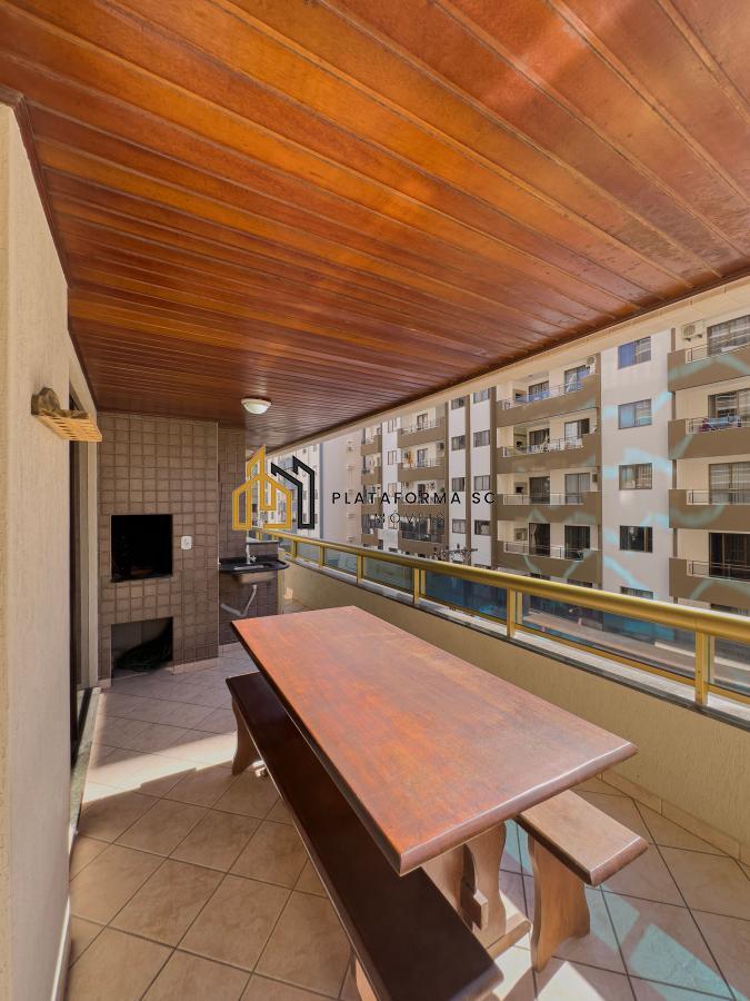 Apartamento à venda com 3 quartos, 137m² - Foto 8