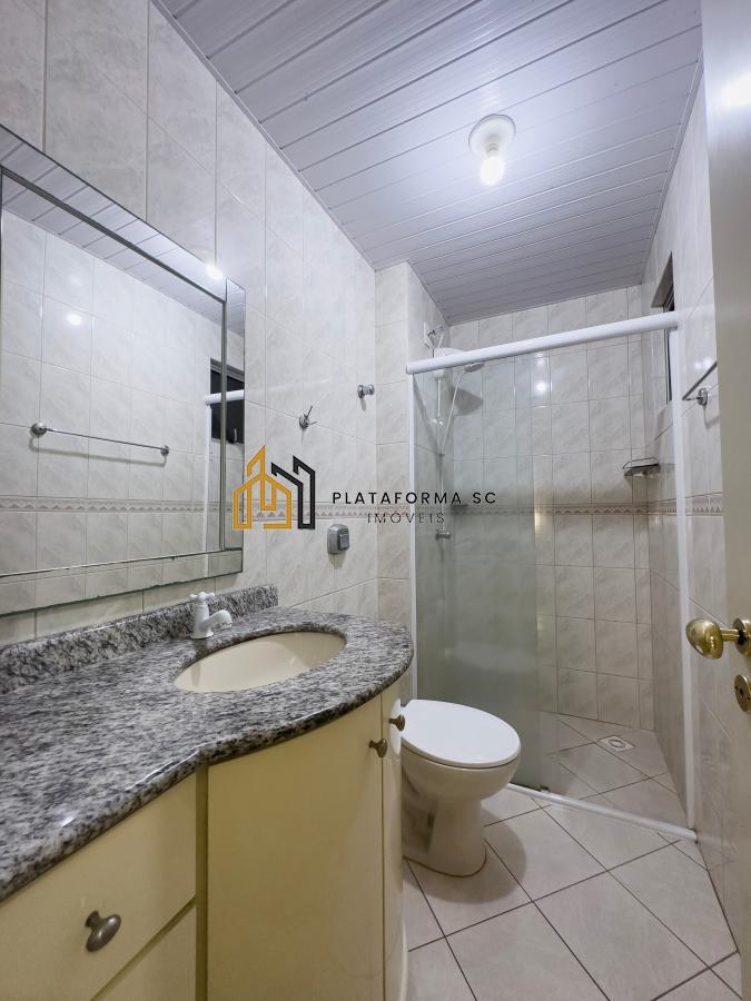 Apartamento à venda com 3 quartos, 137m² - Foto 9