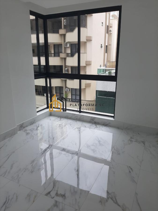 Apartamento à venda com 3 quartos, 110m² - Foto 10