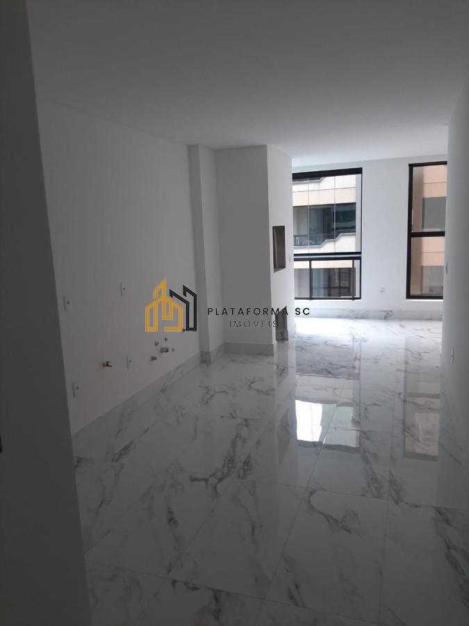 Apartamento à venda com 3 quartos, 110m² - Foto 14