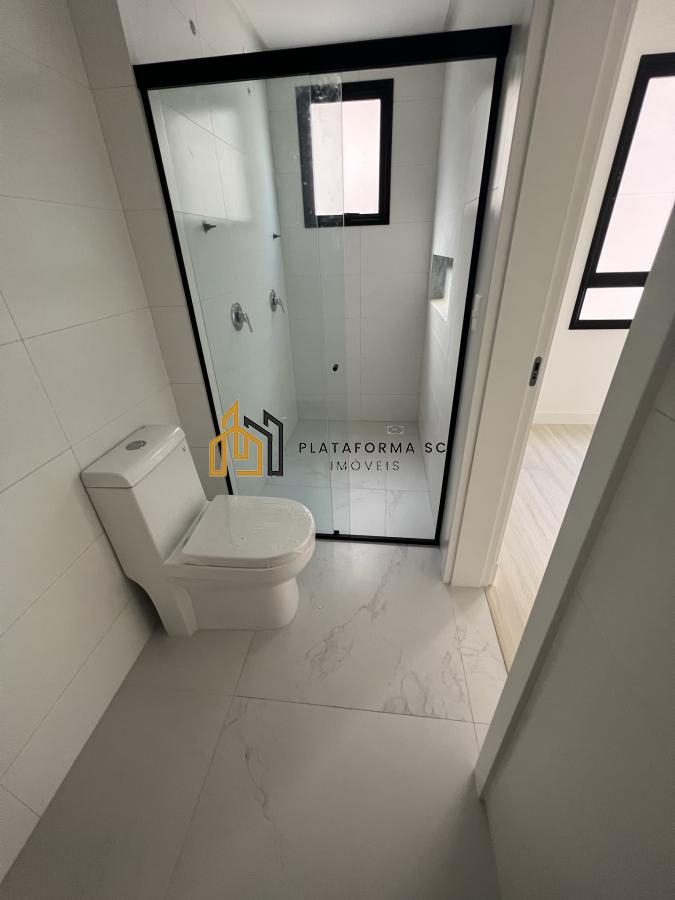 Apartamento à venda com 4 quartos, 163m² - Foto 17