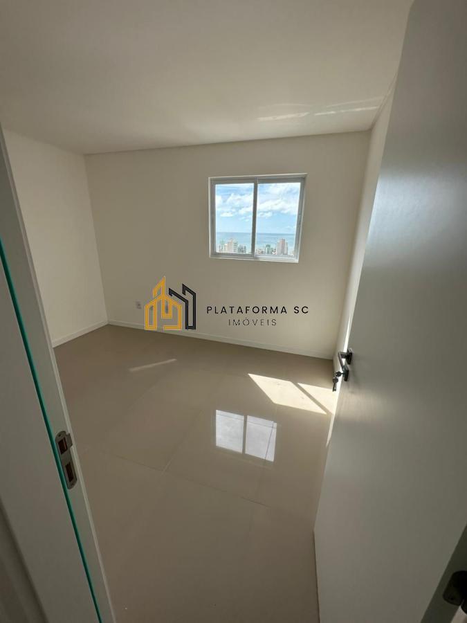 Apartamento à venda com 2 quartos, 67m² - Foto 9