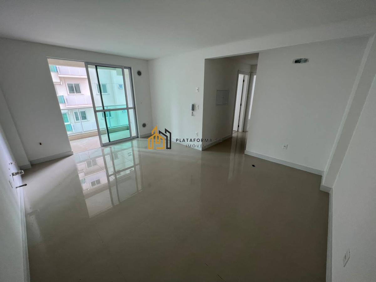 Apartamento à venda com 2 quartos, 60m² - Foto 2