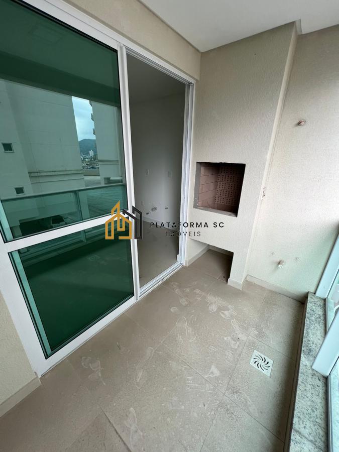 Apartamento à venda com 2 quartos, 60m² - Foto 4