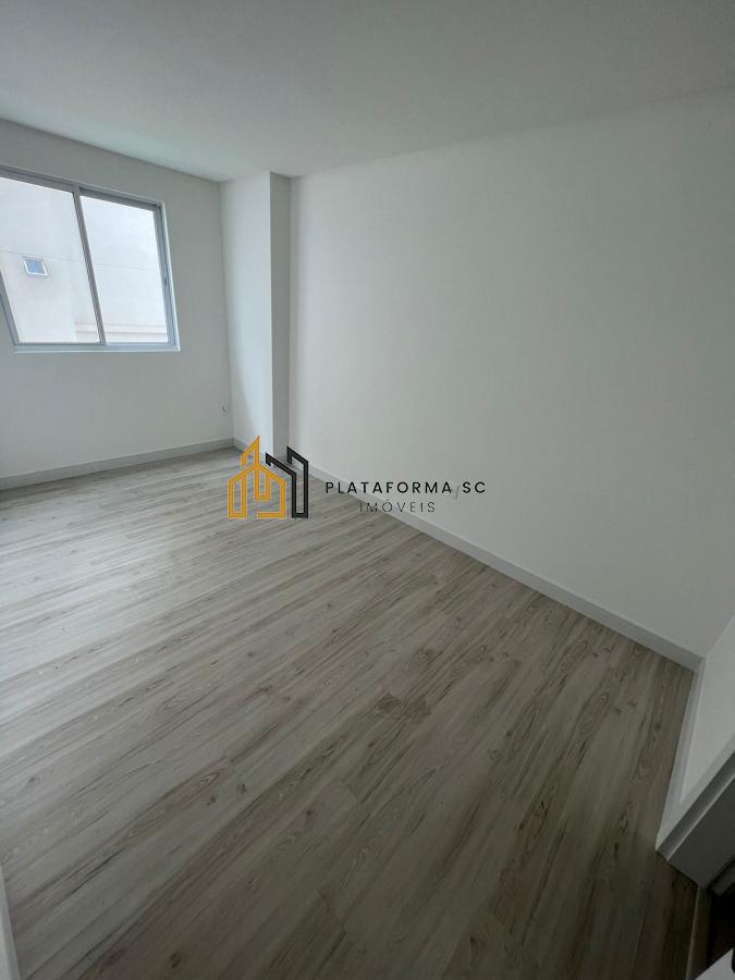 Apartamento à venda com 2 quartos, 60m² - Foto 7