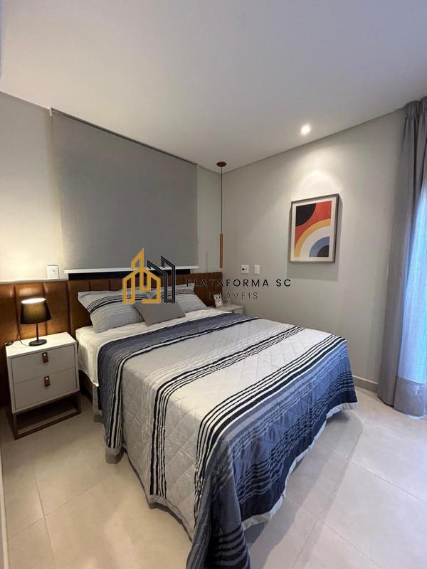 Apartamento à venda com 3 quartos, 130m² - Foto 13