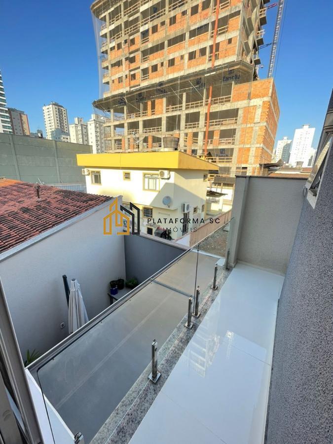 Sobrado à venda com 3 quartos, 150m² - Foto 11