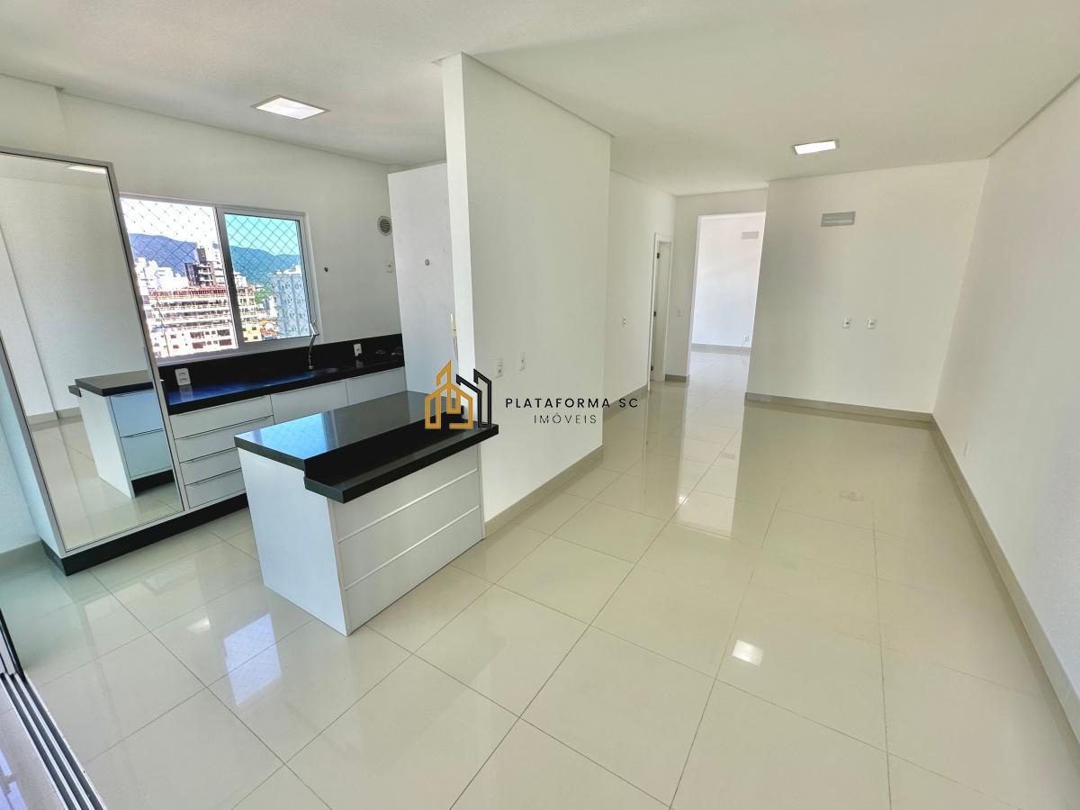 Apartamento à venda com 3 quartos, 140m² - Foto 9