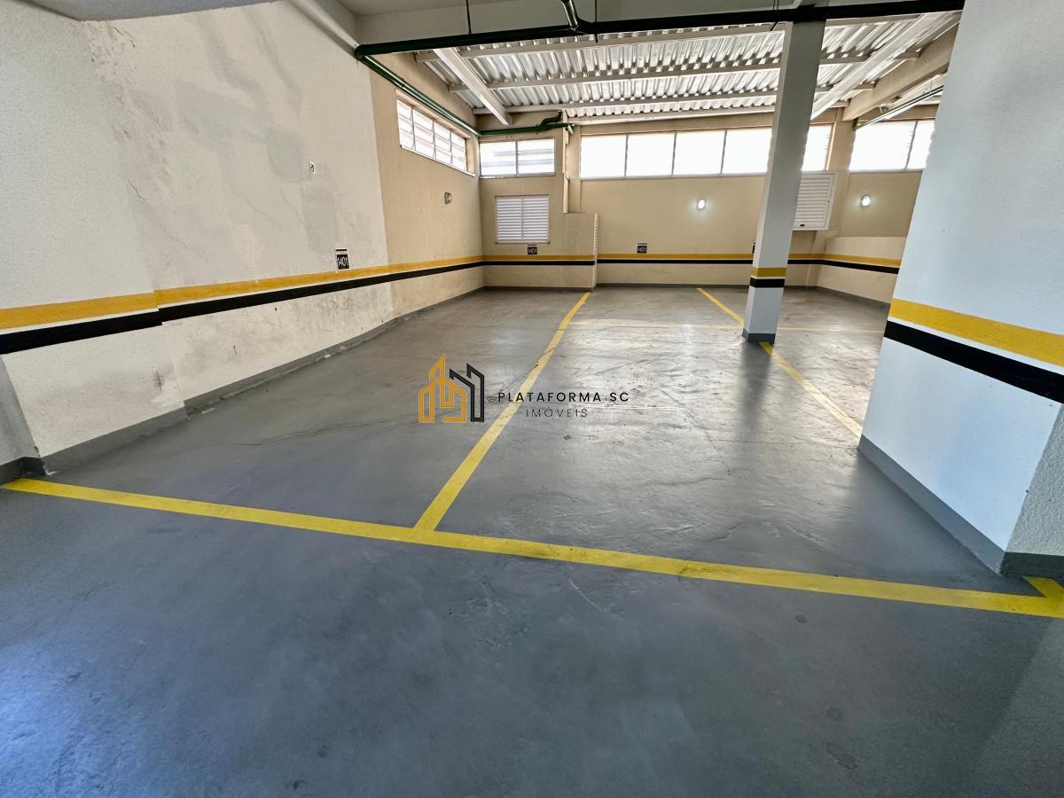 Apartamento à venda com 3 quartos, 140m² - Foto 22