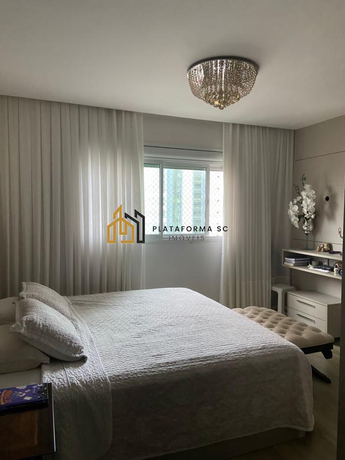 Apartamento à venda com 4 quartos, 202m² - Foto 12