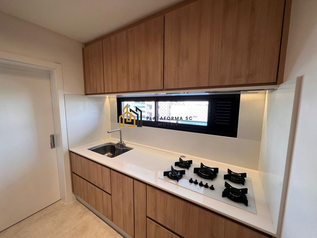 Apartamento à venda com 3 quartos, 127m² - Foto 13