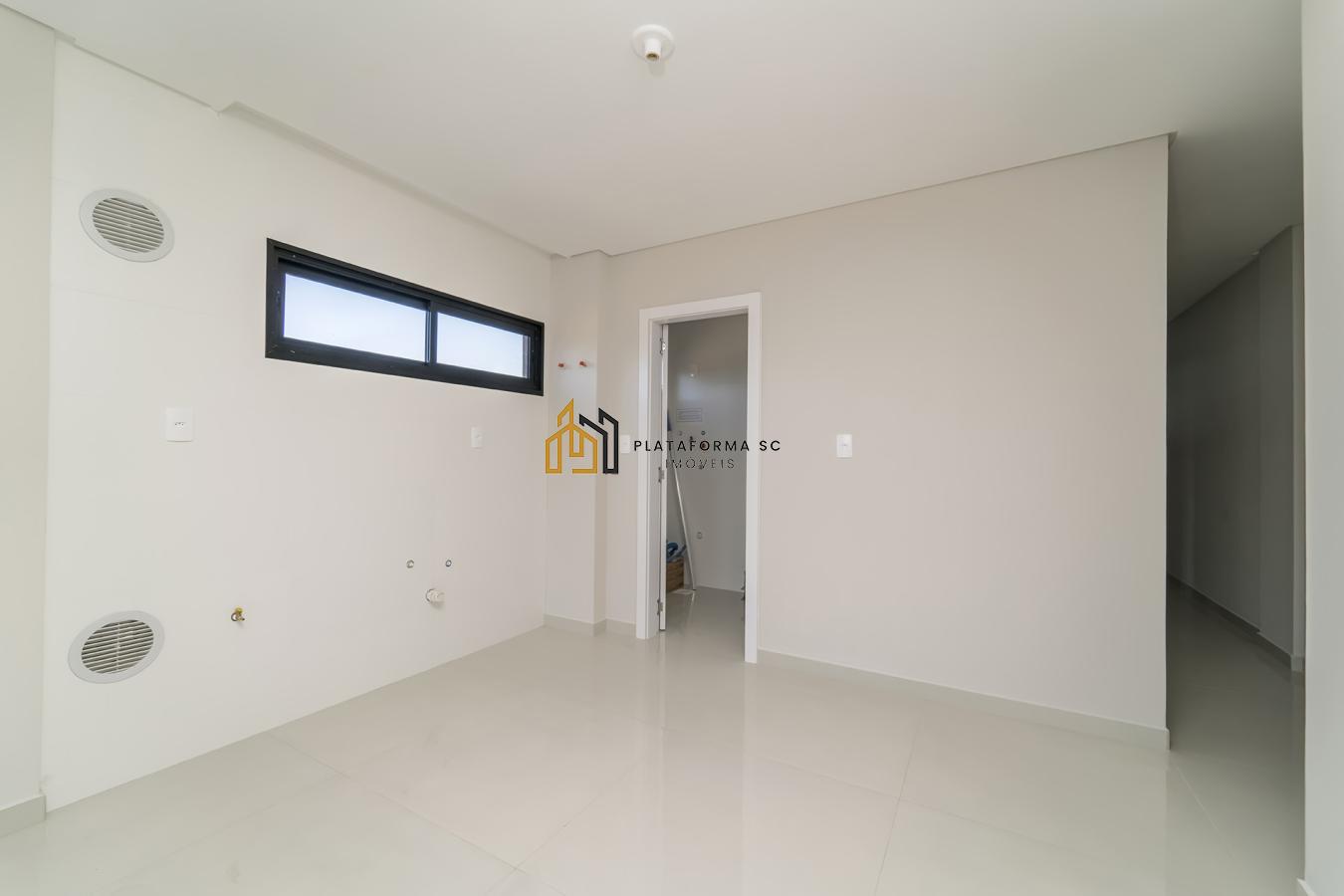 Apartamento à venda com 2 quartos, 70m² - Foto 4