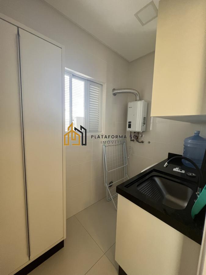 Apartamento à venda com 3 quartos, 136m² - Foto 5