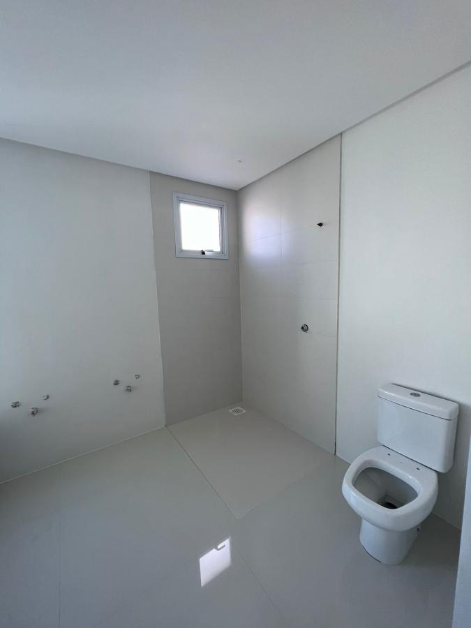 Apartamento à venda com 3 quartos, 201m² - Foto 17