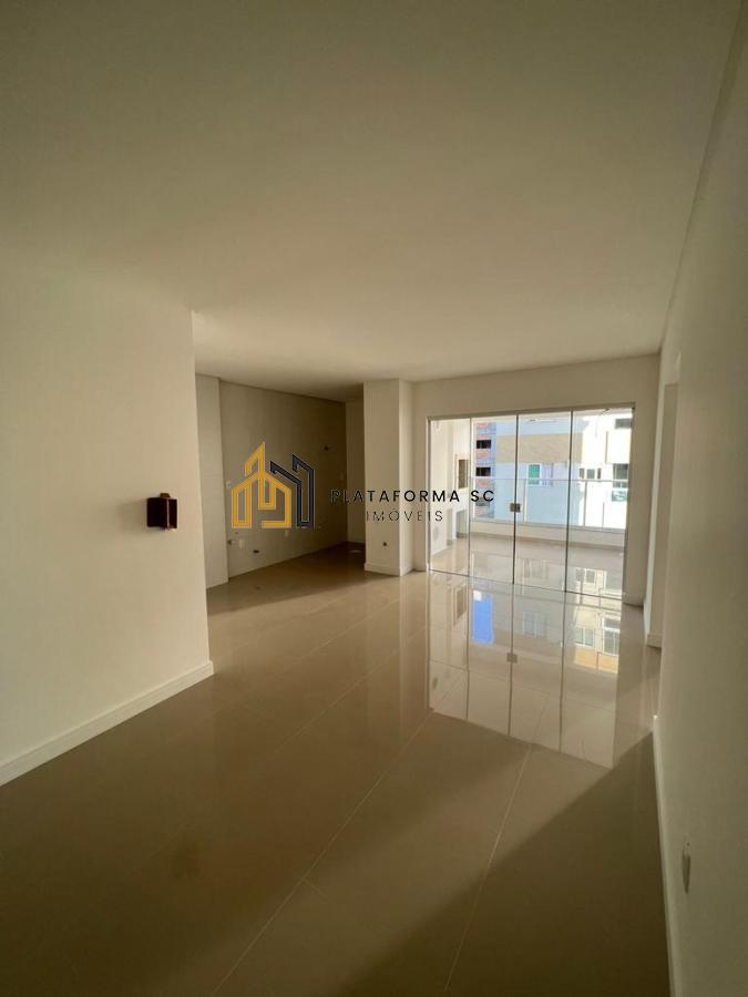 Apartamento à venda com 3 quartos, 95m² - Foto 5