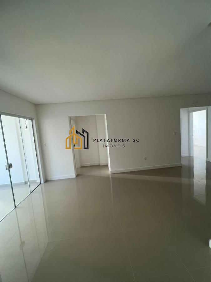 Apartamento à venda com 3 quartos, 95m² - Foto 9