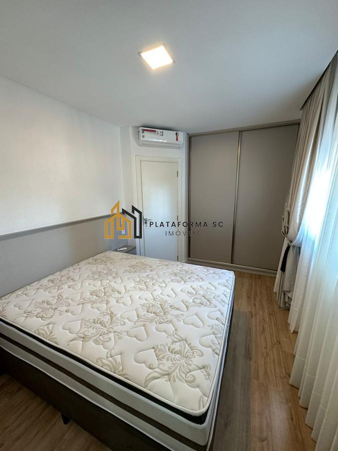 Apartamento à venda com 2 quartos, 84m² - Foto 11