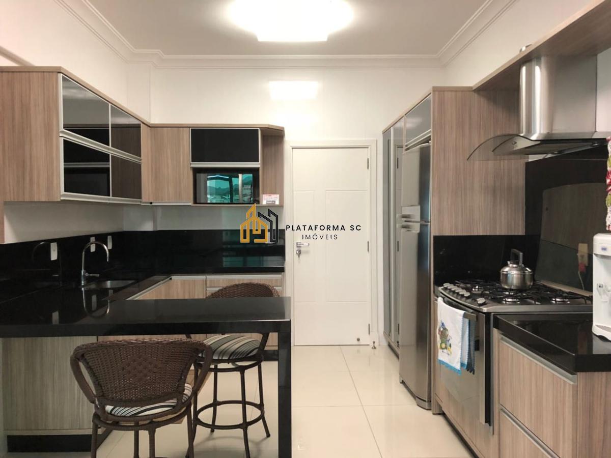 Apartamento à venda com 5 quartos, 300m² - Foto 14