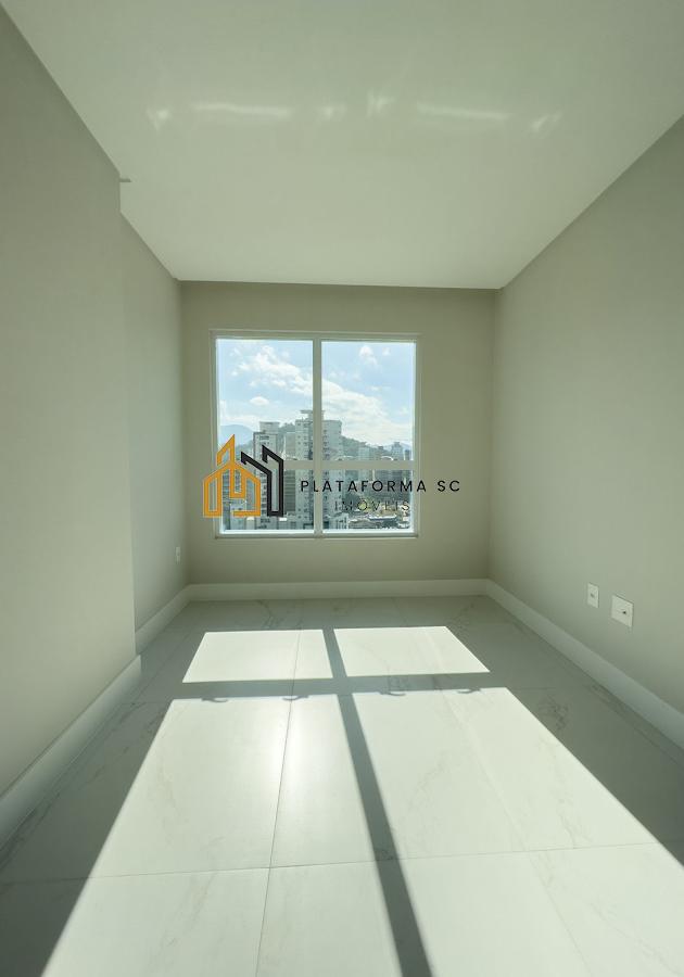 Apartamento à venda com 4 quartos, 179m² - Foto 17