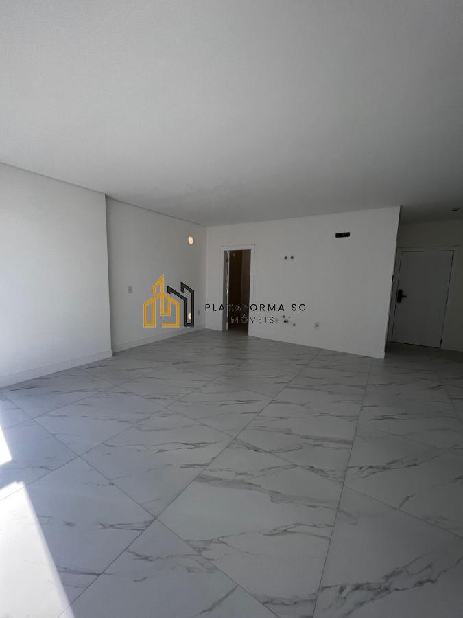 Apartamento à venda com 3 quartos, 129m² - Foto 12