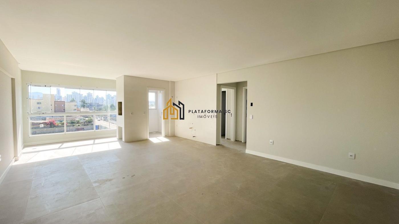 Apartamento à venda com 2 quartos, 81m² - Foto 4