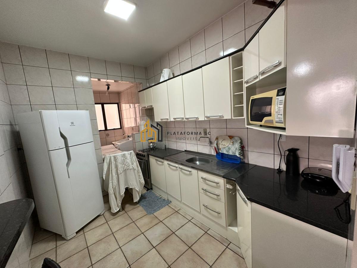 Apartamento à venda com 2 quartos, 87m² - Foto 6