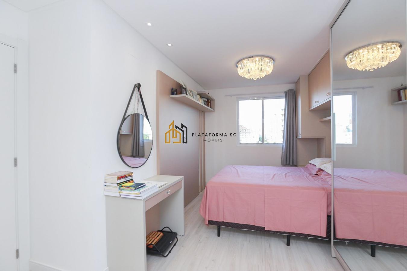 Apartamento à venda com 2 quartos, 60m² - Foto 2