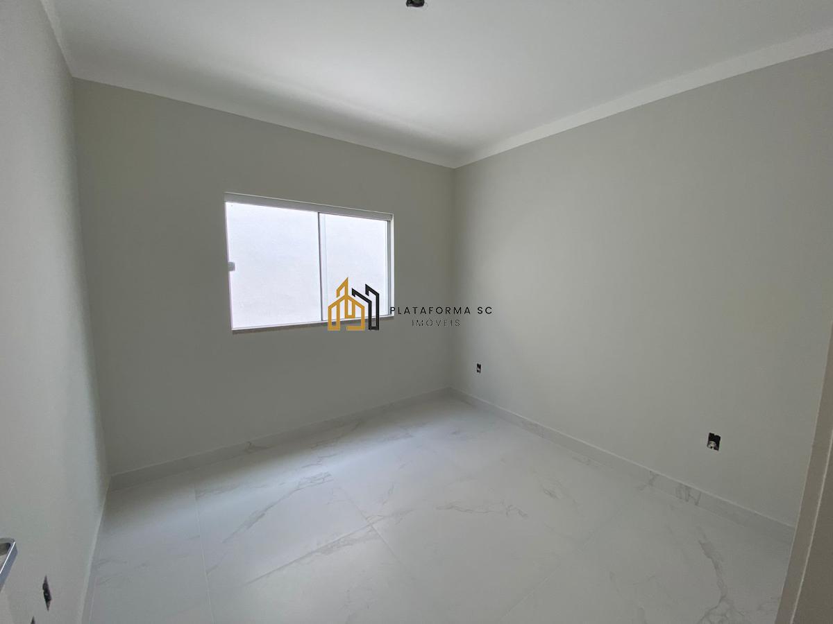 Casa à venda com 3 quartos, 81m² - Foto 27