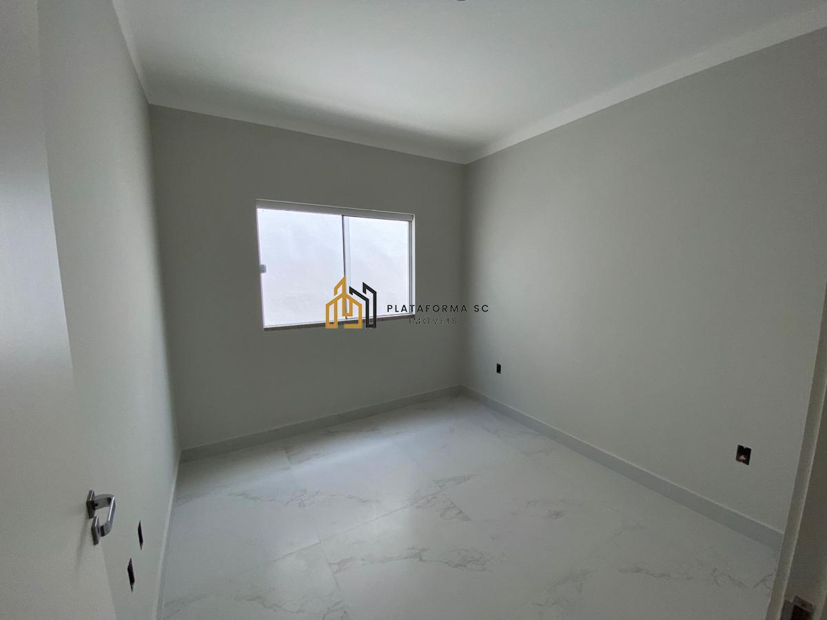 Casa à venda com 3 quartos, 81m² - Foto 29