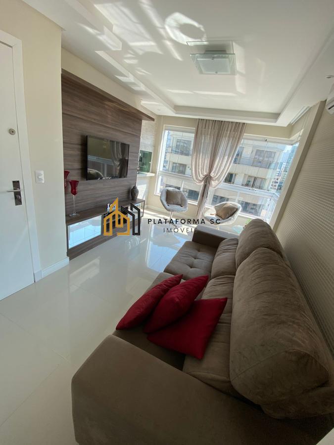 Apartamento à venda com 2 quartos, 78m² - Foto 3