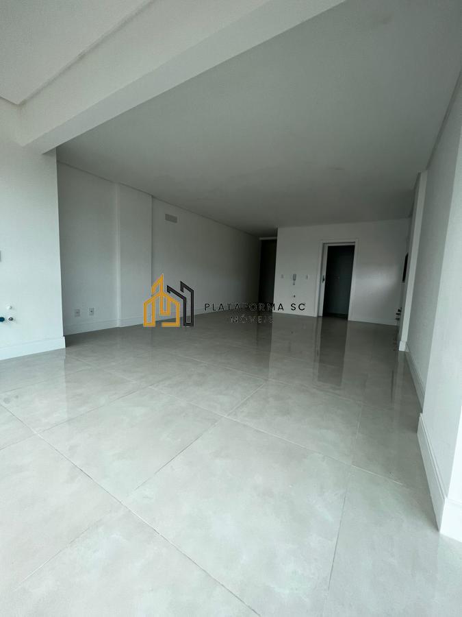 Apartamento à venda com 3 quartos, 115m² - Foto 8