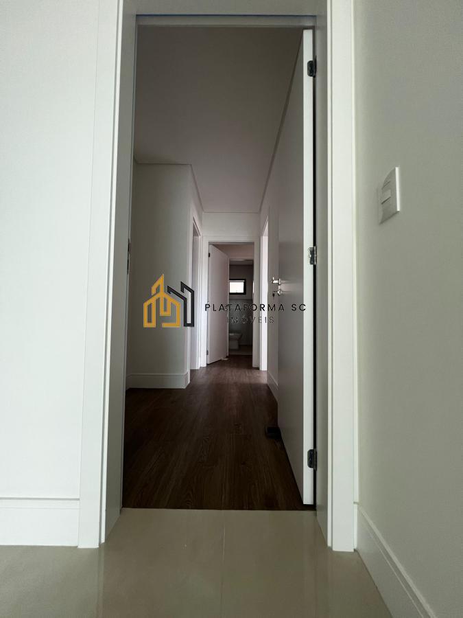 Apartamento à venda com 3 quartos, 115m² - Foto 13