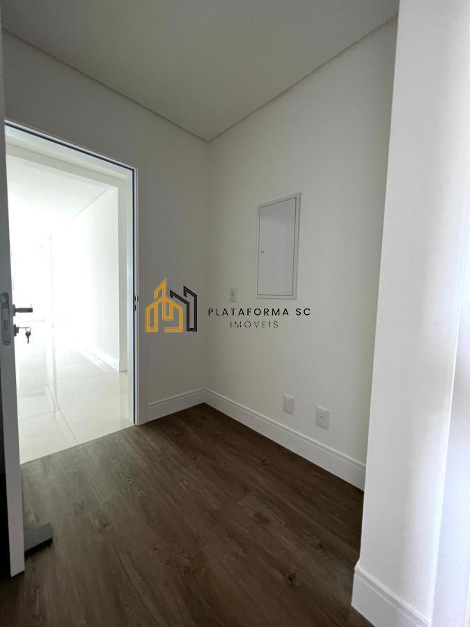 Apartamento à venda com 3 quartos, 115m² - Foto 14