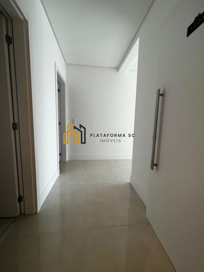 Apartamento à venda com 3 quartos, 115m² - Foto 20