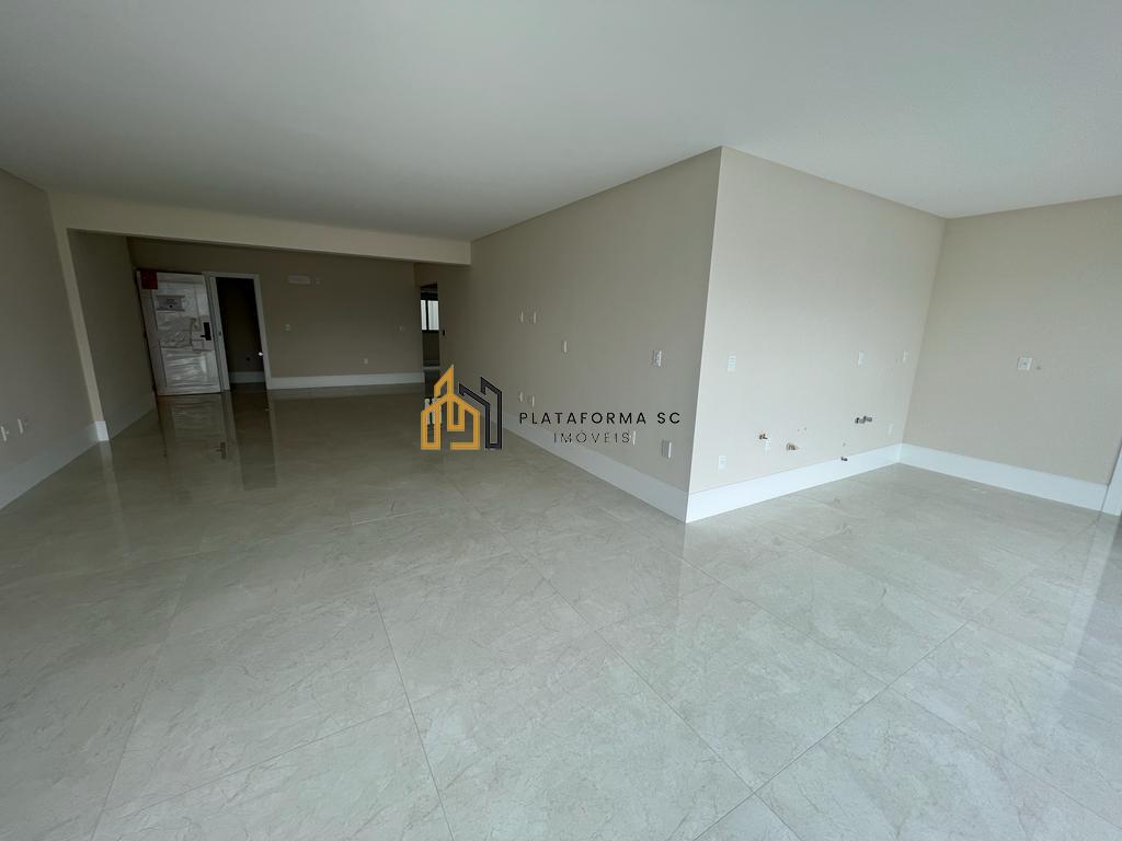 Apartamento à venda com 4 quartos, 166m² - Foto 19