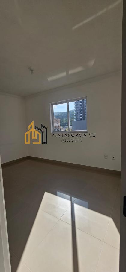 Apartamento à venda com 3 quartos, 96m² - Foto 14