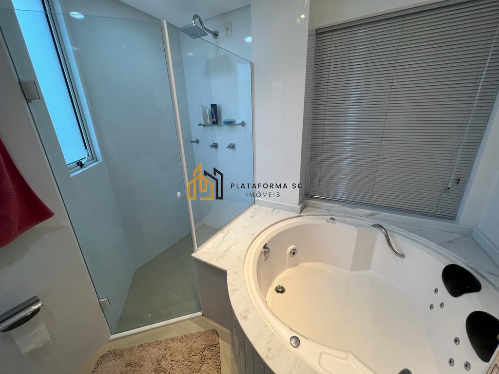 Apartamento à venda com 4 quartos, 210m² - Foto 14