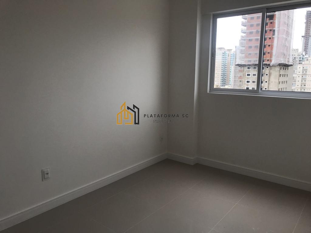 Apartamento à venda com 3 quartos, 95m² - Foto 3