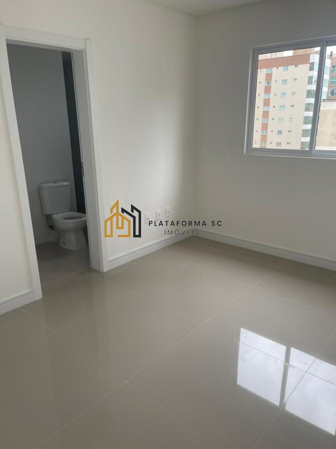 Apartamento à venda com 3 quartos, 114m² - Foto 10