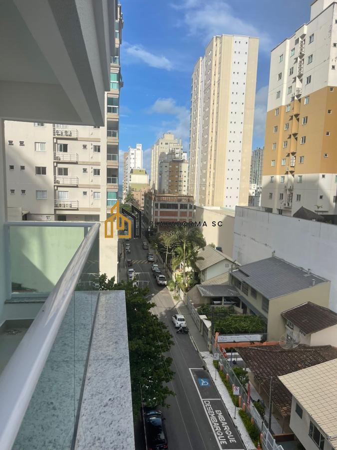 Apartamento à venda com 4 quartos, 145m² - Foto 6