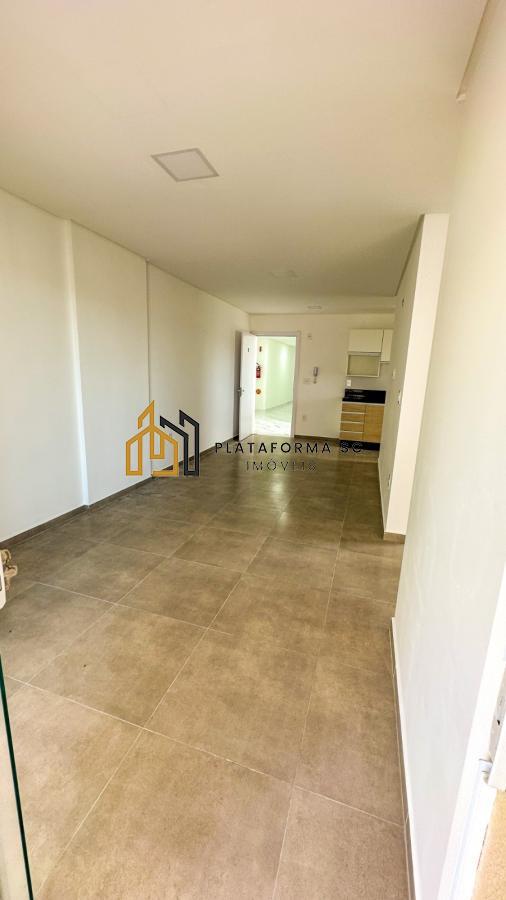 Apartamento à venda com 2 quartos, 56m² - Foto 11