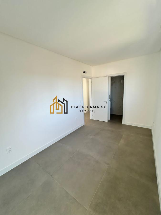 Apartamento à venda com 3 quartos, 109m² - Foto 8