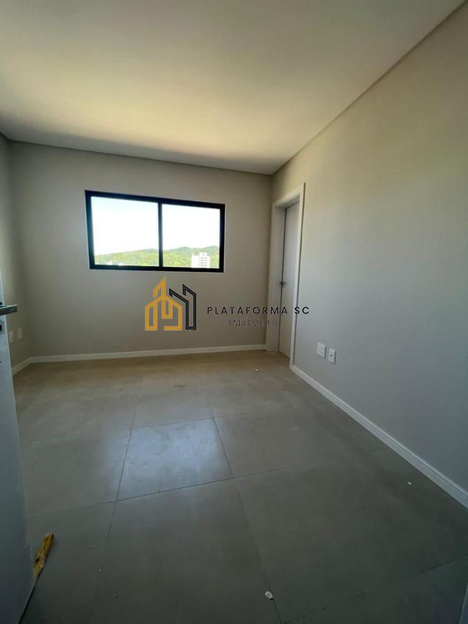 Apartamento à venda com 3 quartos, 105m² - Foto 6