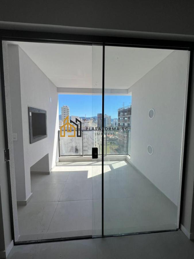 Apartamento à venda com 2 quartos, 85m² - Foto 4